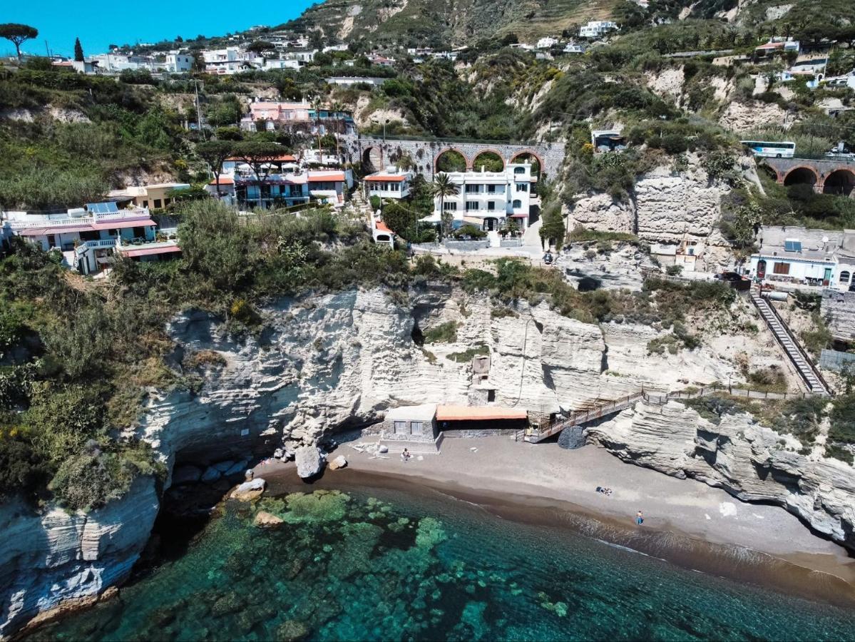 Villa Bina Sea Hotel Sant'Angelo  Exterior foto